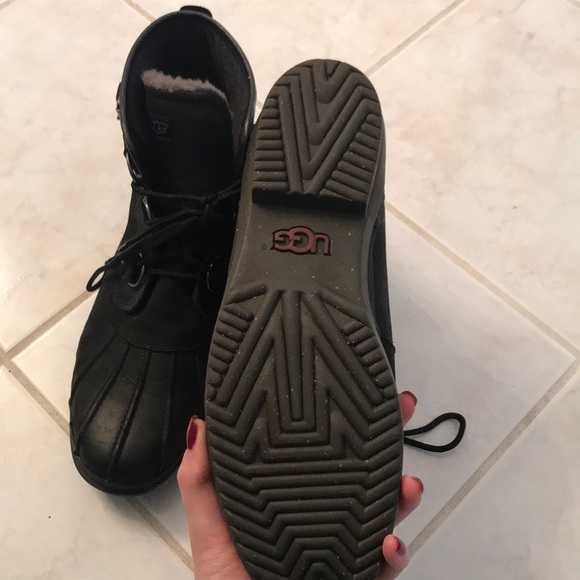 Ugg Winter Boots - Picture 3 of 4